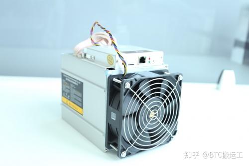 High-performance Bitcoin mining rig with advanced cooling system